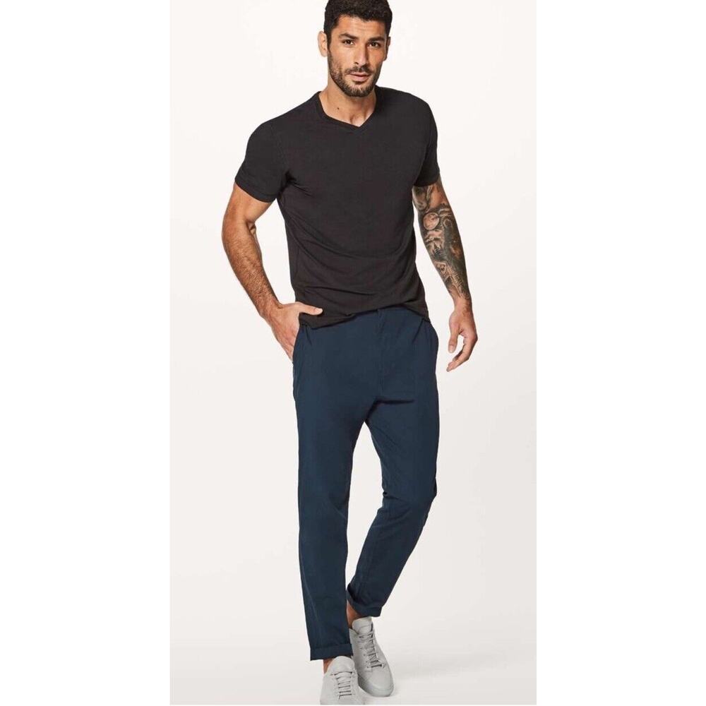 Lululemon Carry On Pant Blue Navy •Men 30• Drawstring Zip Pocket Trousers M5411S